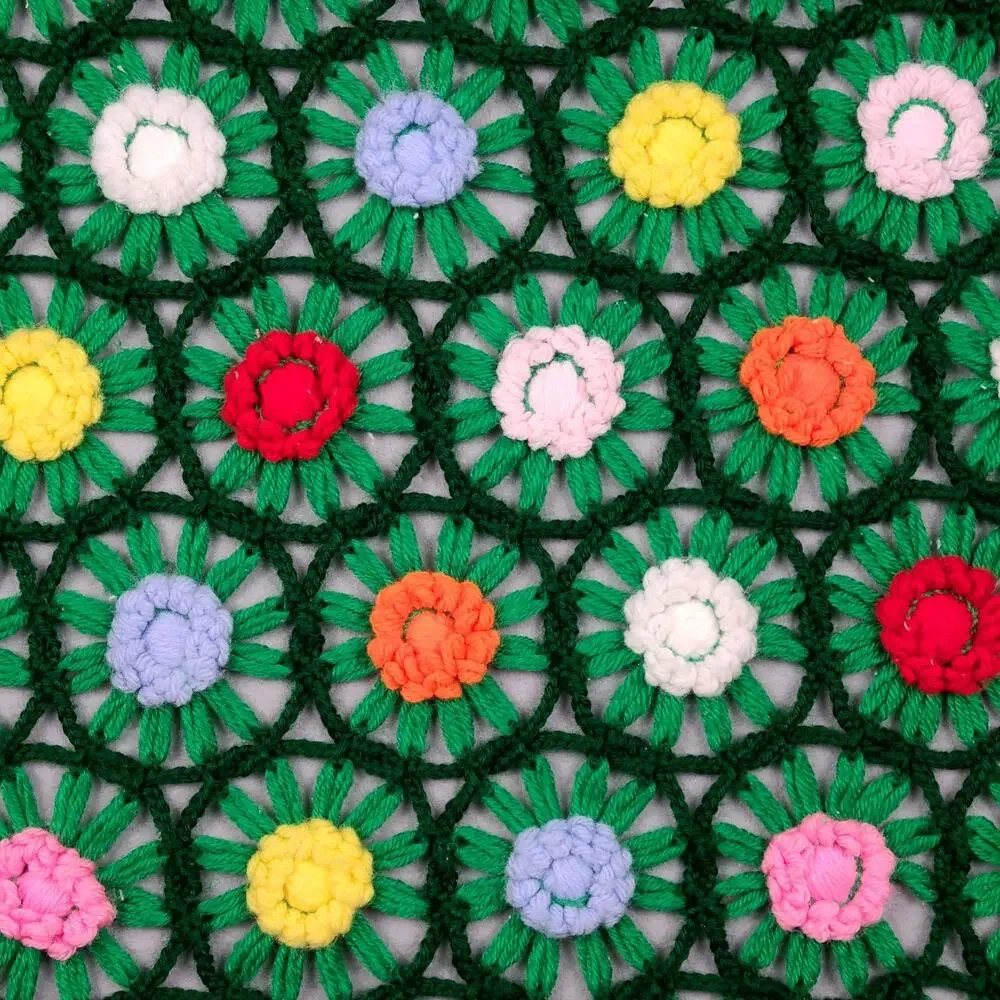 VTG 70s Handmade Crochet Daisy Granny Afghan Throw Cover Multicolor Cottagecore